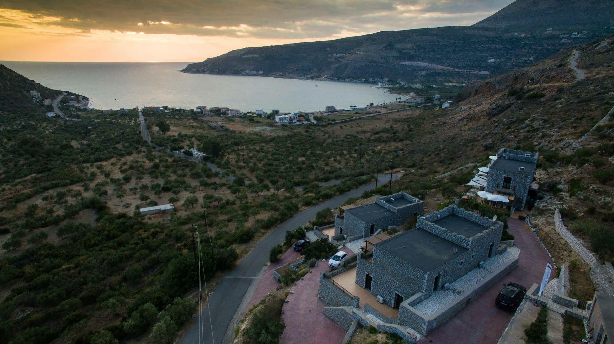 Onar Mani Suites Neo Oitilo Exterior foto